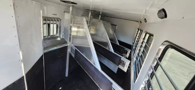 used Horse Trailers Lakota  for sale, in Auburn, CA Thumbnail 10