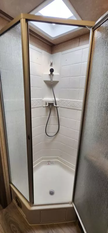 used Horse Trailers Lakota  for sale, in Auburn, CA Thumbnail 19