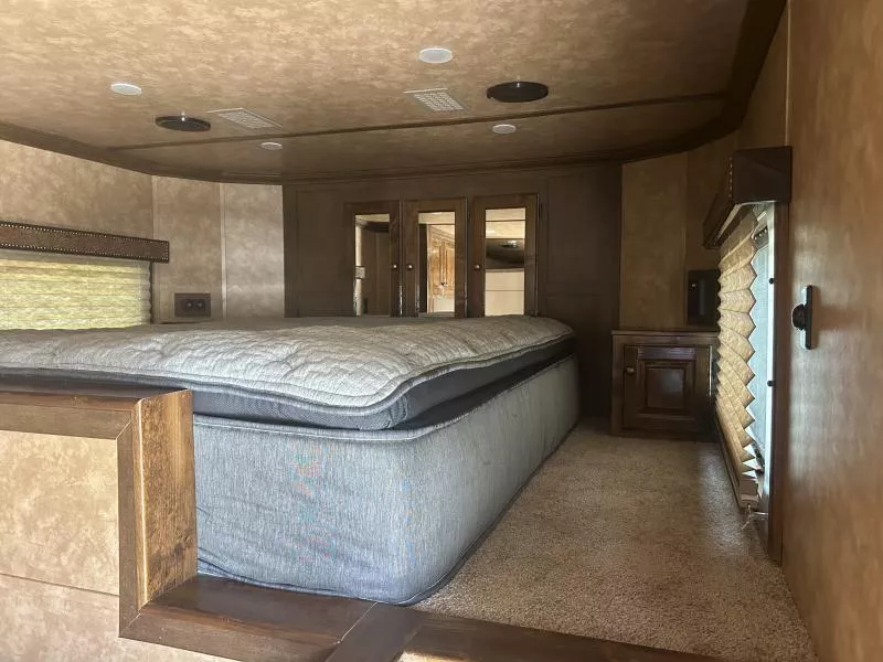 used Horse Trailers Sundowner Trailers  for sale, in Auburn, CA Thumbnail 13