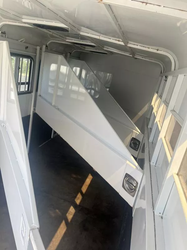 used Horse Trailers Trails West  for sale, in Auburn, CA Thumbnail 6