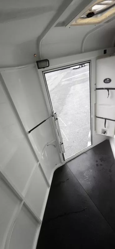 used Horse Trailers Thuro-Bilt  for sale, in Auburn, CA Thumbnail 14