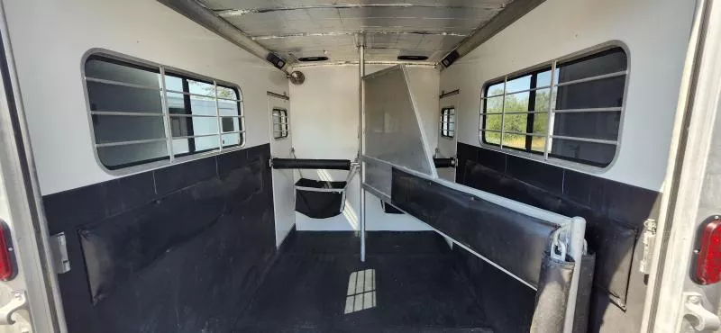 used Horse Trailers Sundowner Trailers  for sale, in Auburn, CA Thumbnail 8