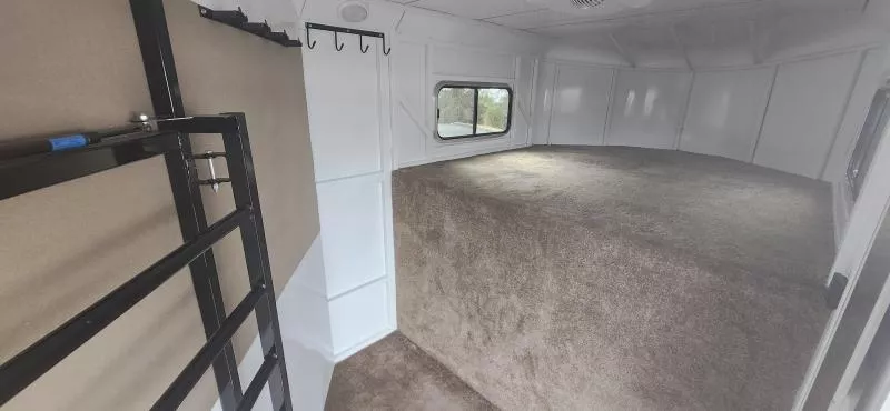 used Horse Trailers Trails West  for sale, in Auburn, CA Thumbnail 14