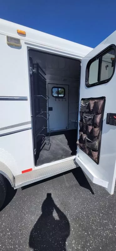 used Horse Trailers Trails West  for sale, in Auburn, CA Thumbnail 19