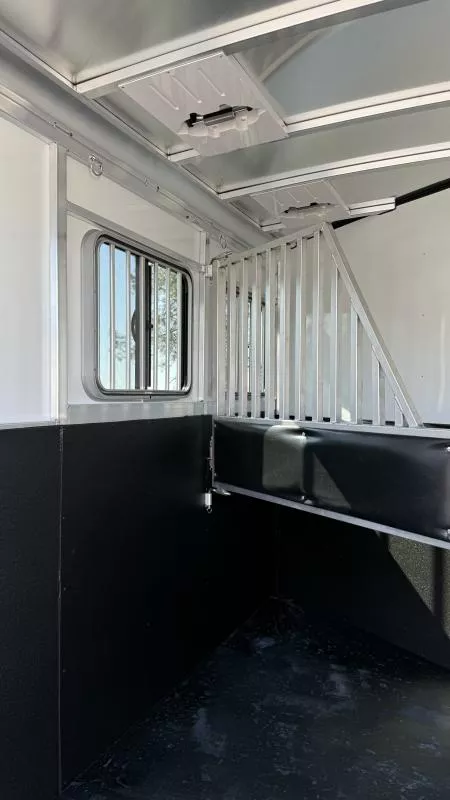 new Horse Trailers Sundowner Trailers  for sale, in Auburn, CA Thumbnail 6