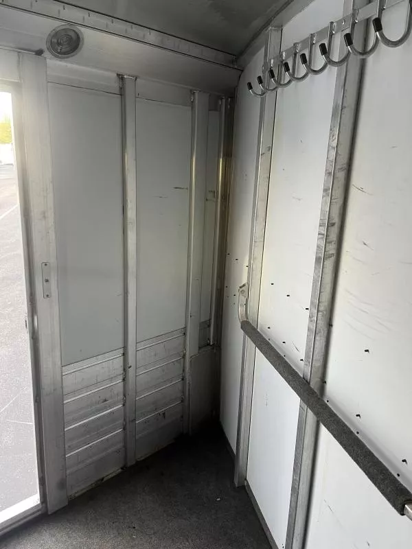 used Horse Trailers 4-Star Trailers  for sale, in Auburn, CA Thumbnail 3