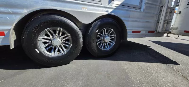 used Horse Trailers Lakota  for sale, in Auburn, CA Thumbnail 45