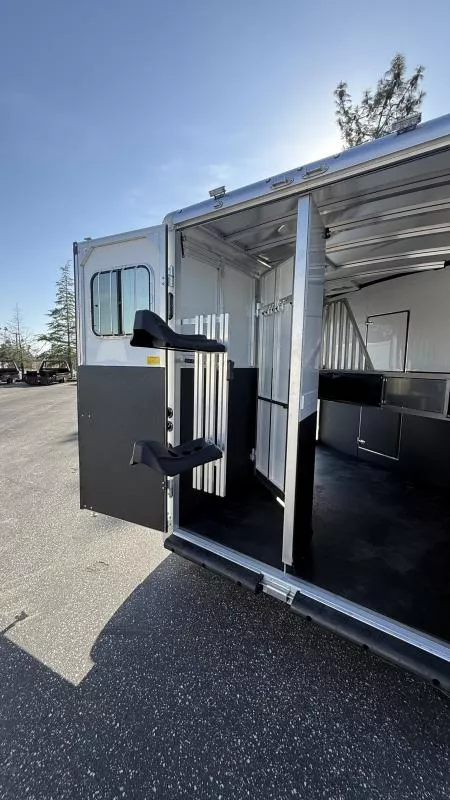 new Horse Trailers Sundowner Trailers  for sale, in Auburn, CA Thumbnail 6