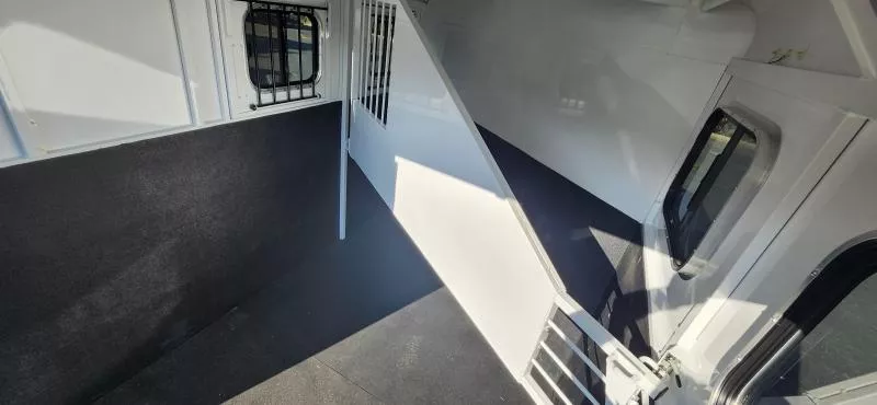 used Horse Trailers Trails West  for sale, in Auburn, CA Thumbnail 8