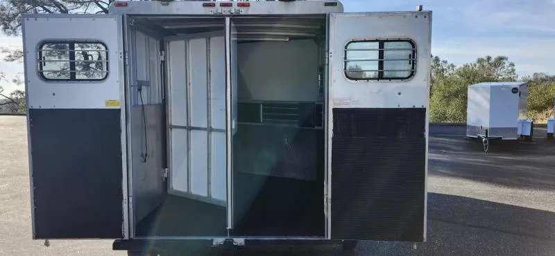 used Horse Trailers Sundowner Trailers  for sale, in Auburn, CA Thumbnail 6