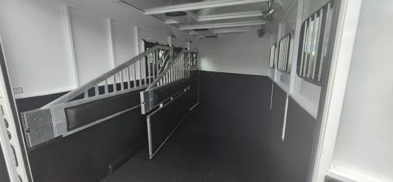 used Horse Trailers Trails West  for sale, in Auburn, CA Thumbnail 8