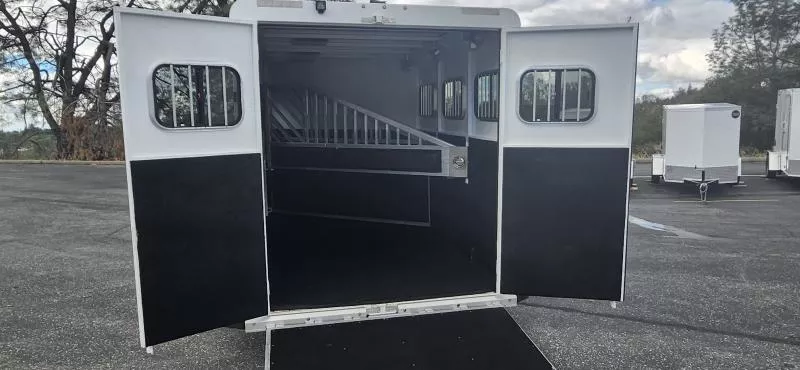 used Horse Trailers Trails West  for sale, in Auburn, CA Thumbnail 6