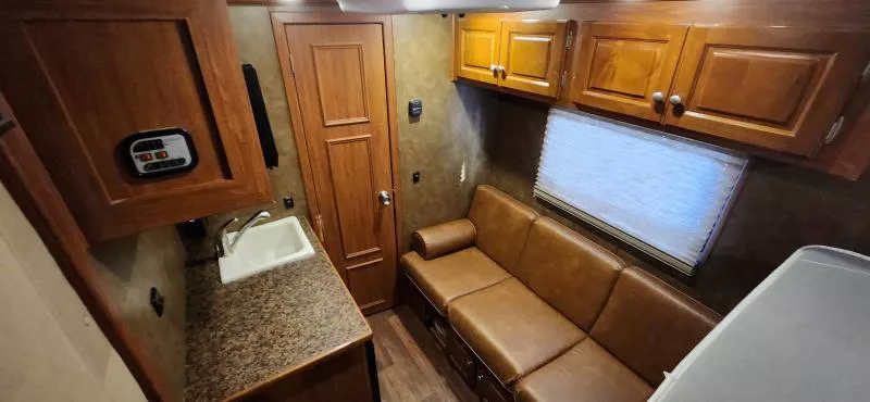 used Horse Trailers Sundowner Trailers  for sale, in Auburn, CA Thumbnail 13