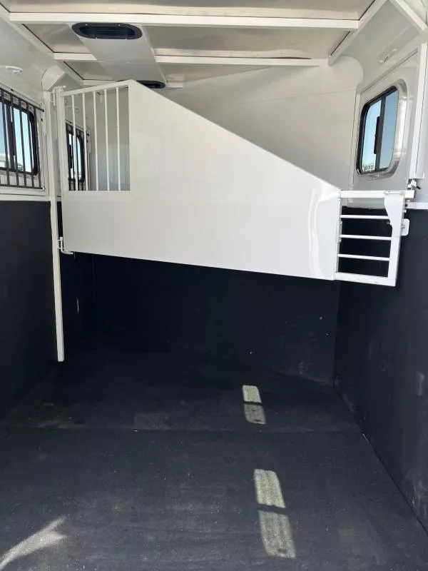 used Horse Trailers Trails West  for sale, in Auburn, CA Thumbnail 6