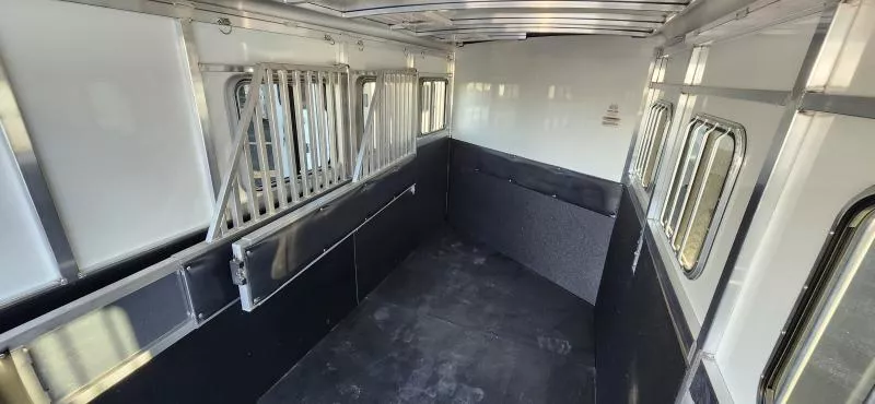 new Horse Trailers Sundowner Trailers  for sale, in Auburn, CA Thumbnail 12