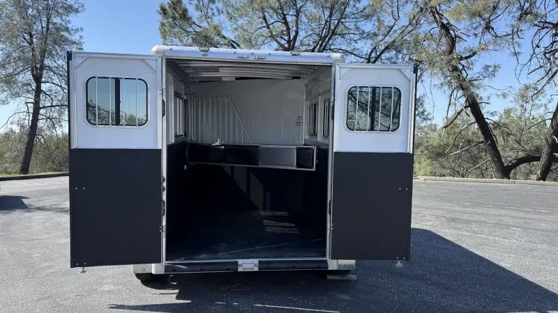 new Horse Trailers Sundowner Trailers  for sale, in Auburn, CA Thumbnail 5