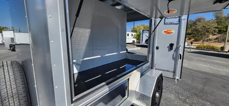 new Horse Trailers Sundowner Trailers  for sale, in Auburn, CA Thumbnail 6