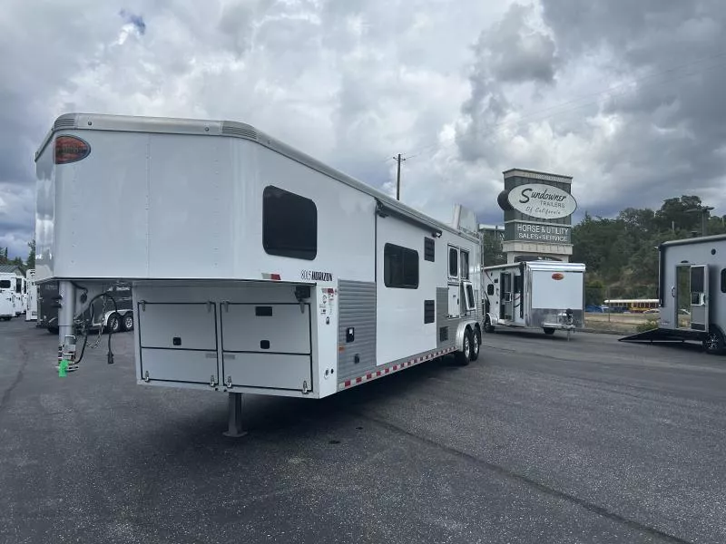 used Horse Trailers Sundowner Trailers  for sale, in Auburn, CA Thumbnail 3