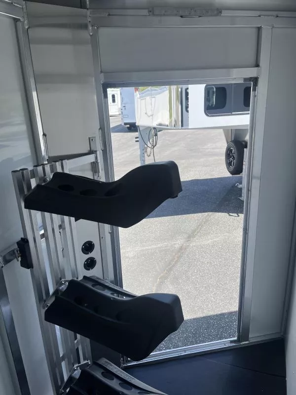 new Horse Trailers Sundowner Trailers  for sale, in Auburn, CA Thumbnail 6