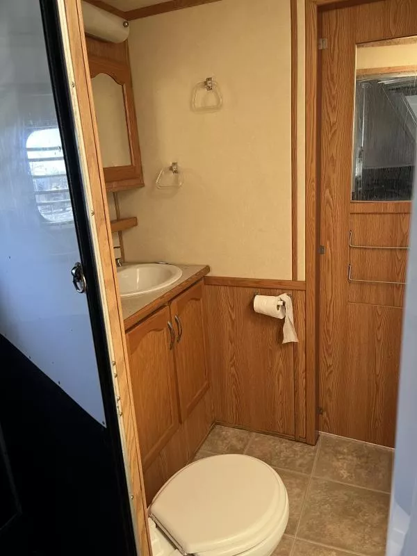 used Horse Trailers Sundowner Trailers  for sale, in Auburn, CA Thumbnail 11