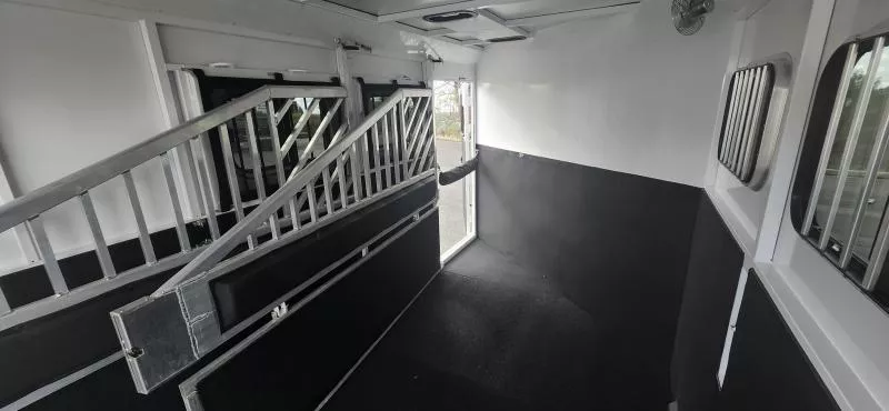 used Horse Trailers Trails West  for sale, in Auburn, CA Thumbnail 10