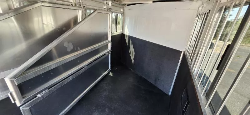 used Horse Trailers Exiss Trailers  for sale, in Auburn, CA Thumbnail 7