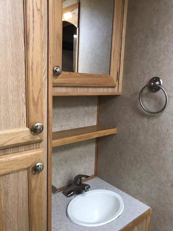 used Horse Trailers Sundowner Trailers  for sale, in Auburn, CA Thumbnail 12