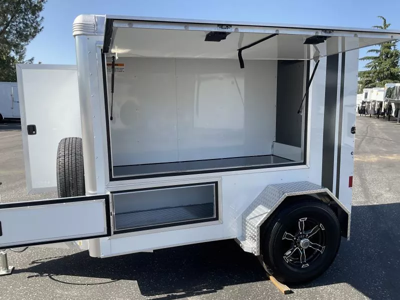 new Horse Trailers Sundowner Trailers  for sale, in Auburn, CA Thumbnail 4