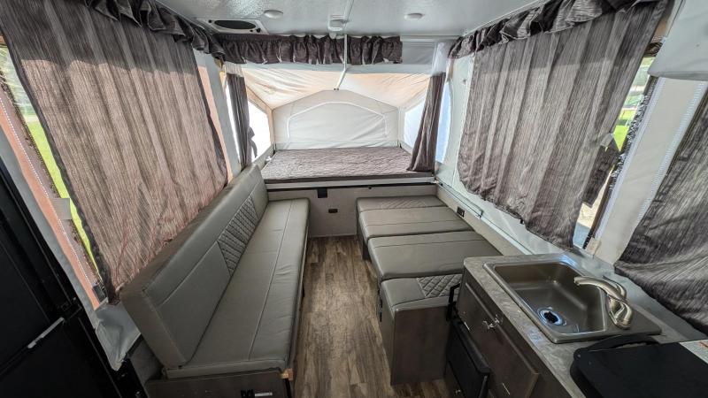 used Travel Trailers Rockwood Rockwood Freedom for sale, in Pinckney, MI Thumbnail 10