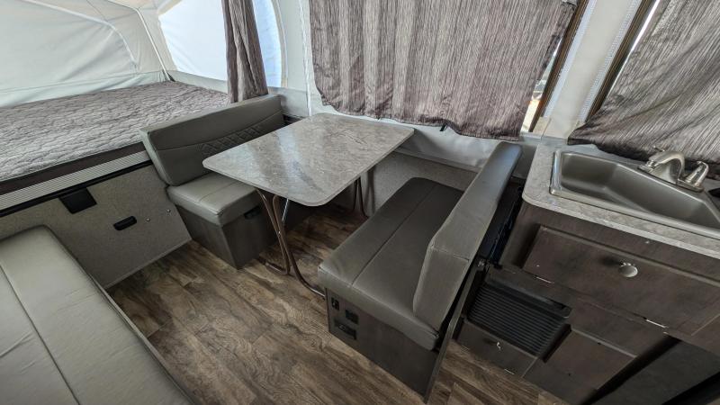 used Travel Trailers Rockwood Rockwood Freedom for sale, in Pinckney, MI Thumbnail 5