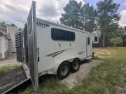 used Horse Trailers Shadow Trailers  for sale, in Aiken, SC Thumbnail 9