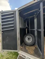 used Horse Trailers Shadow Trailers  for sale, in Aiken, SC Thumbnail 2