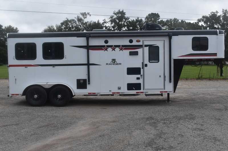 2023 Bison Trailers Ranger 7208 Horse Trailer 2023 Bison Trailers Ranger 7208 Horse Trailer