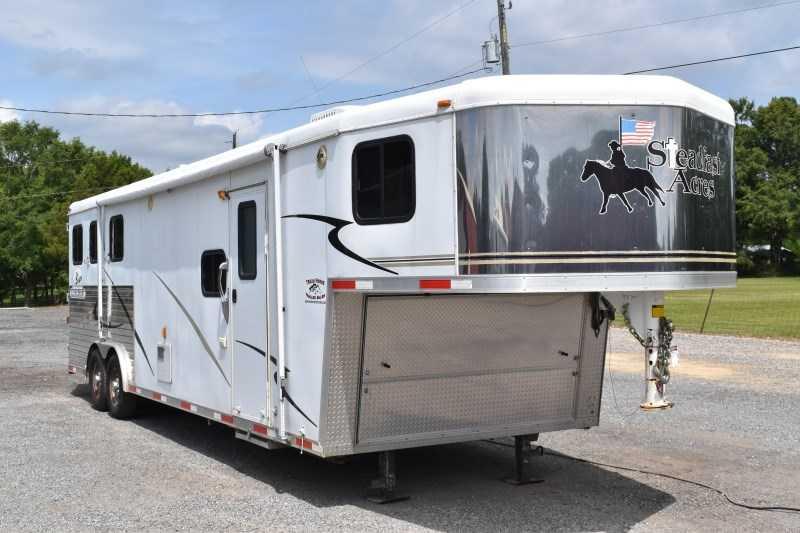 Bison Horse trailers for sale