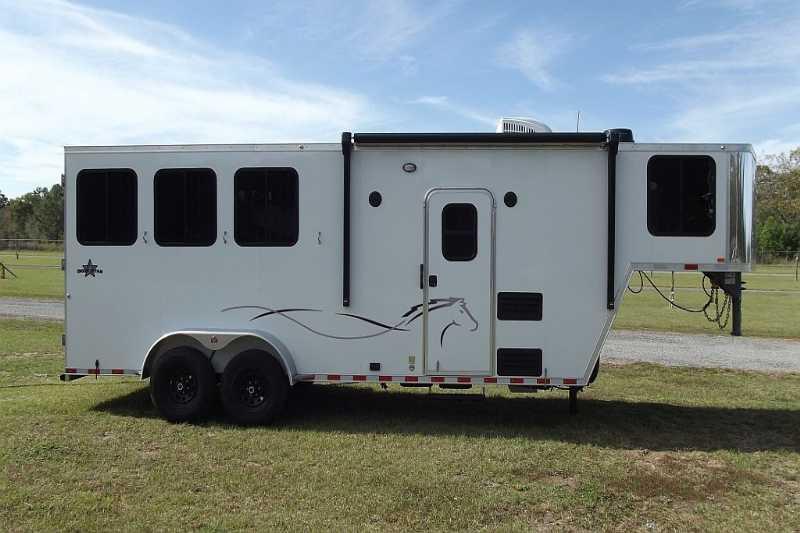 2023 Harmar Dixie Outlaw 7306LQ Horse Trailer 2023 Harmar Dixie Outlaw 7306LQ Horse Trailer