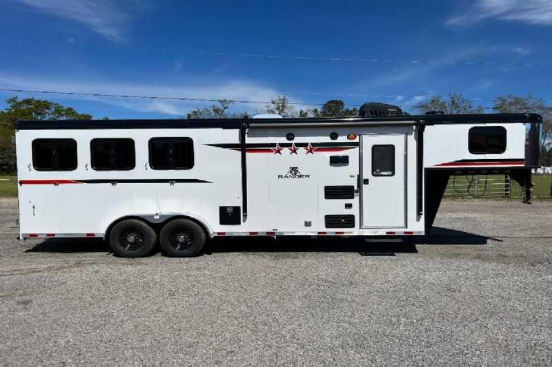 2023 Bison Trailers Ranger 7308 Horse Trailer