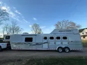 used Horse Trailers Cimarron Trailers  for sale, in Brodnax, VA Thumbnail 2