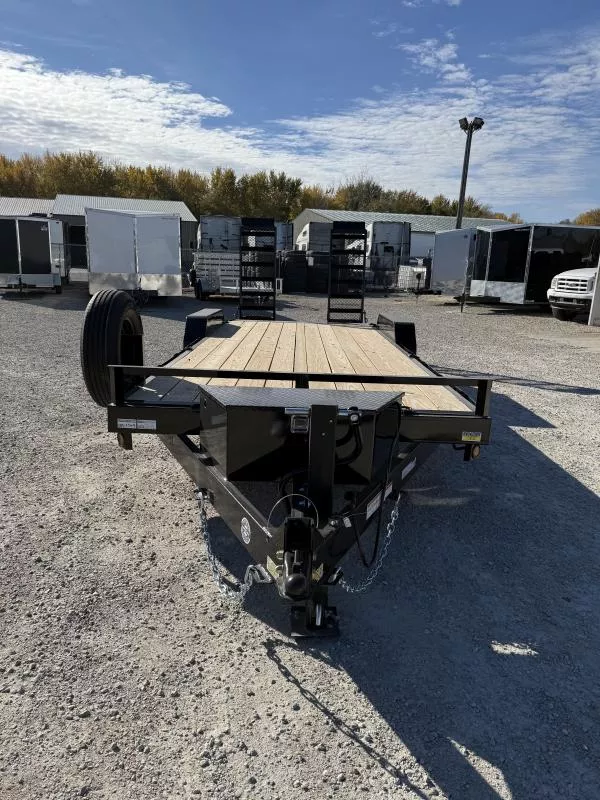 new Equipment / Flatbed Trailers Quality Steel And Aluminum  for sale, in Morris, IL Thumbnail 3