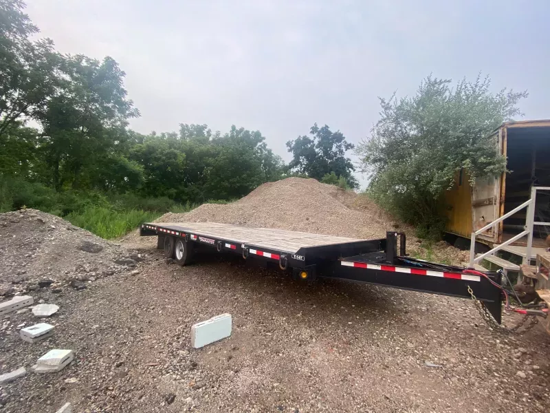 2021 Towmaster Trailers T-14T