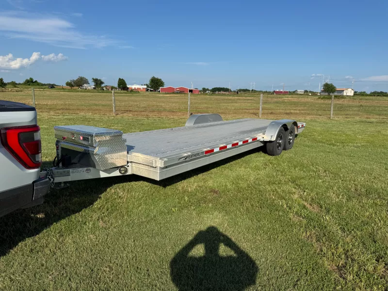 used Equipment / Flatbed Trailers Featherlite  for sale, in Tuttle, OK Thumbnail 3