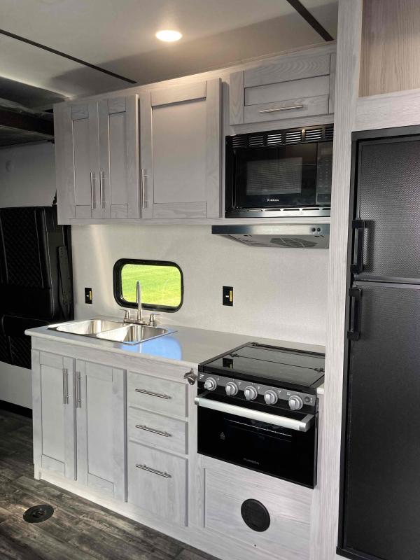 new Toy Haulers Keystone RV Fuzion Impact for sale, in Nappanee, IN Thumbnail 10