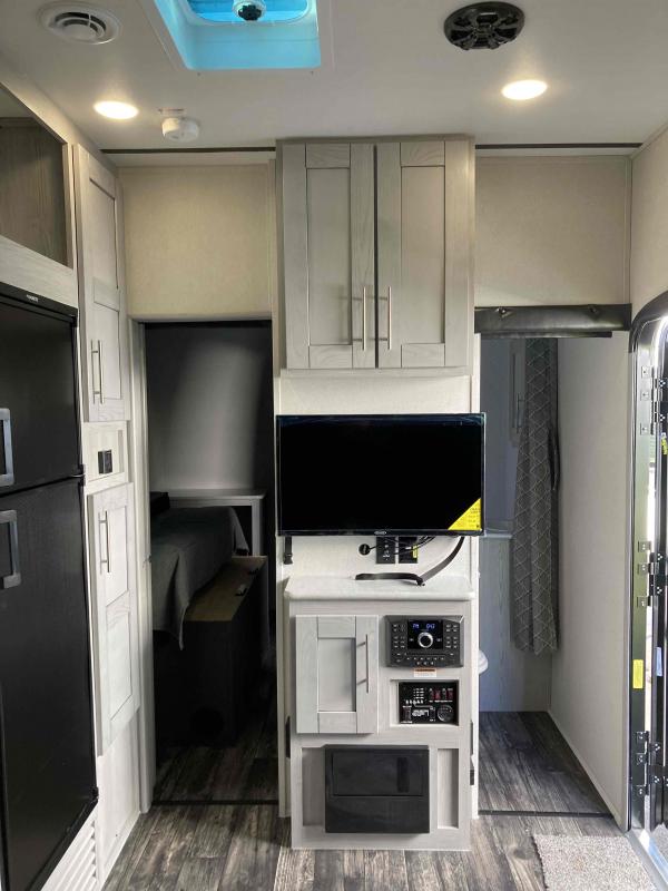 new Toy Haulers Keystone RV Fuzion Impact for sale, in Nappanee, IN Thumbnail 14