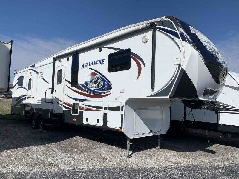 2014 Keystone Avalanche 360RB Fifth Wheel Campers 2014 Keystone Avalanche 360RB Fifth Wheel Campers
