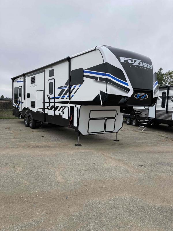 2022 Keystone RV Fuzion Impact 25v Toy Hauler Near Me