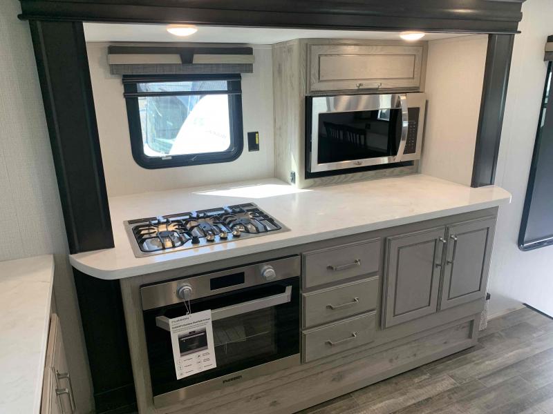 2022 Keystone RV Alpine 3790FK Fifth Wheel Campers Near Me