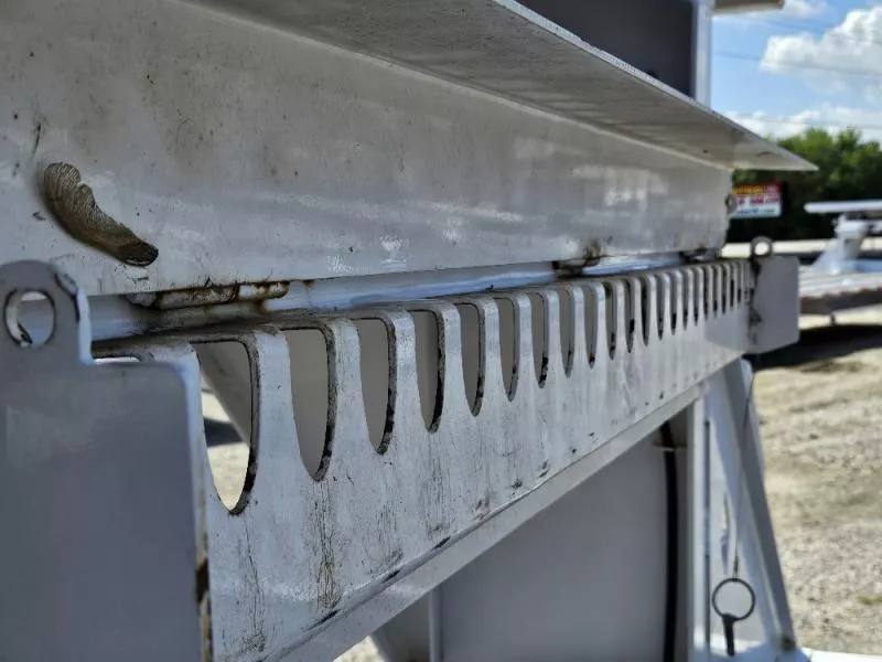 used Equipment / Flatbed Trailers Diamond C Trailers  for sale, in Broken Arrow, OK Thumbnail 21