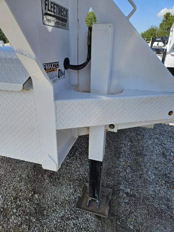 used Equipment / Flatbed Trailers Diamond C Trailers  for sale, in Broken Arrow, OK Thumbnail 18