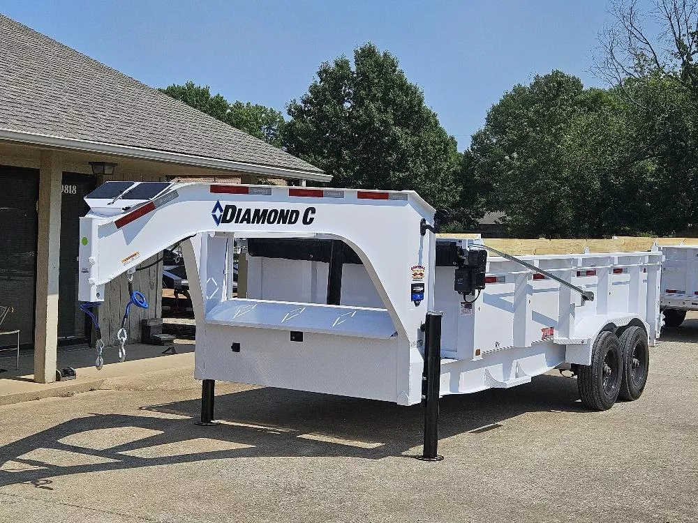 2025_Diamond_C_Trailers_05281_