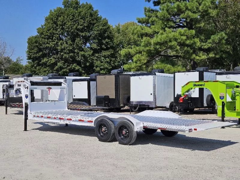 Diamond C HDT210 (05887) Lowboy Gooseneck HD Hydraulic Tilt 82"X26' Tilt 