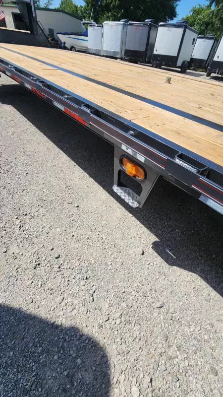 new Equipment / Flatbed Trailers Diamond C Trailers  for sale, in Broken Arrow, OK Thumbnail 18